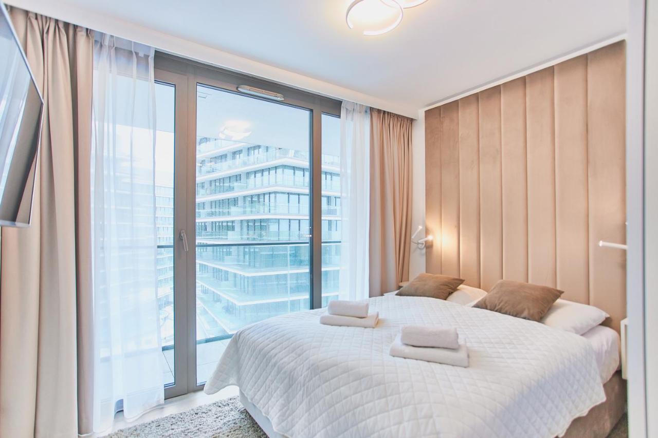 Wave Family Apartment - Sea View 미엥지즈드로예 외부 사진