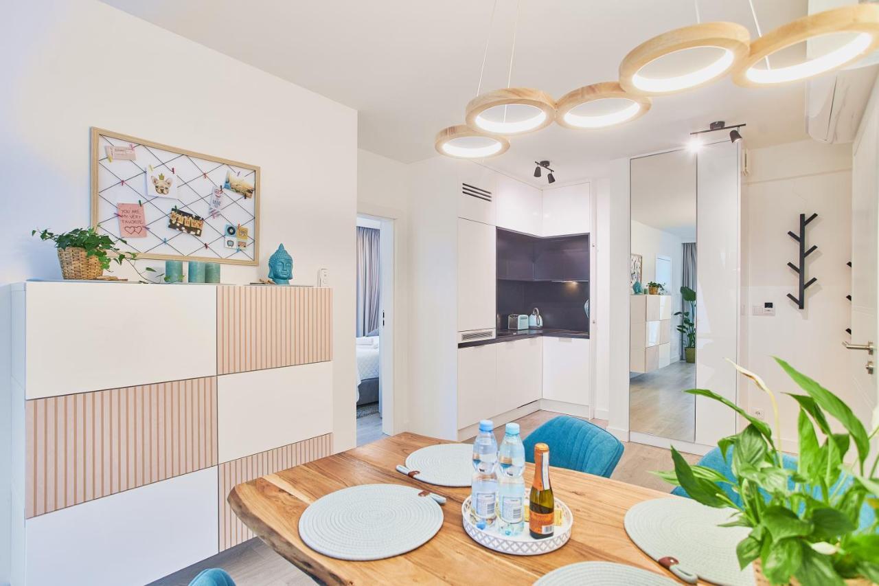 Wave Family Apartment - Sea View 미엥지즈드로예 외부 사진