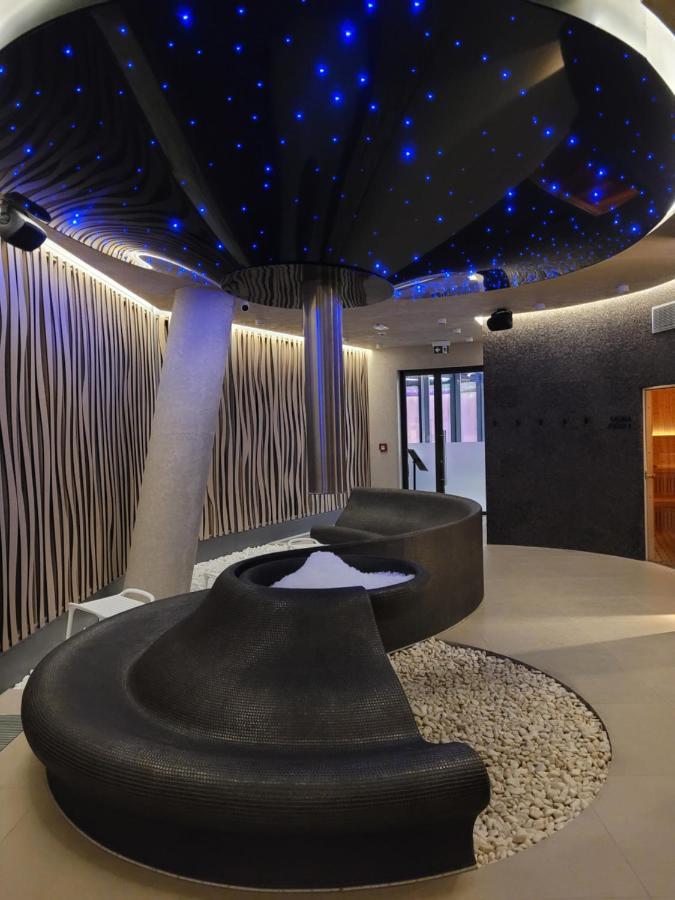 Wave Family Apartment - Sea View 미엥지즈드로예 외부 사진