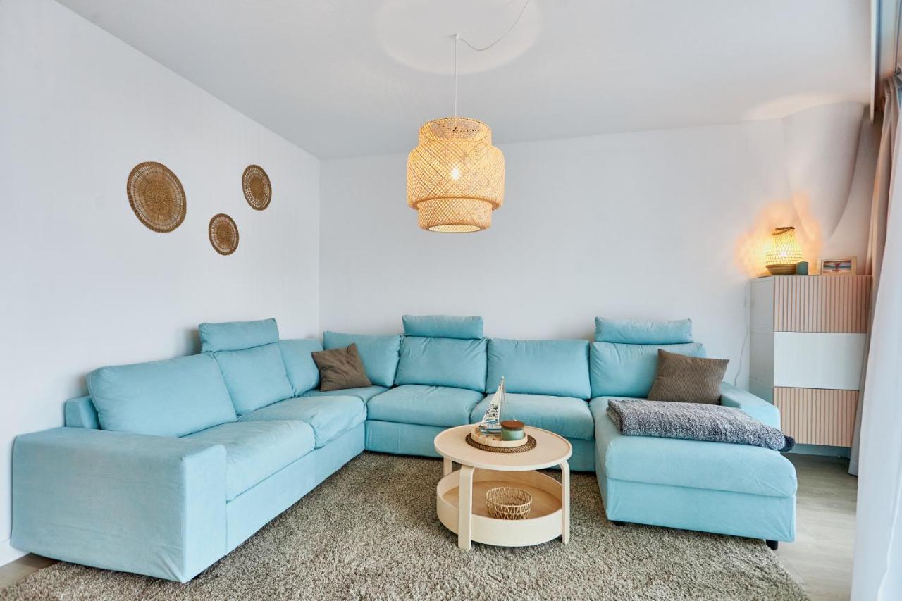 Wave Family Apartment - Sea View 미엥지즈드로예 외부 사진