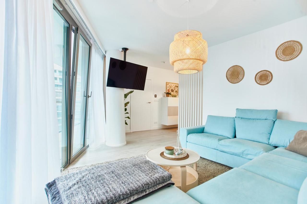 Wave Family Apartment - Sea View 미엥지즈드로예 외부 사진
